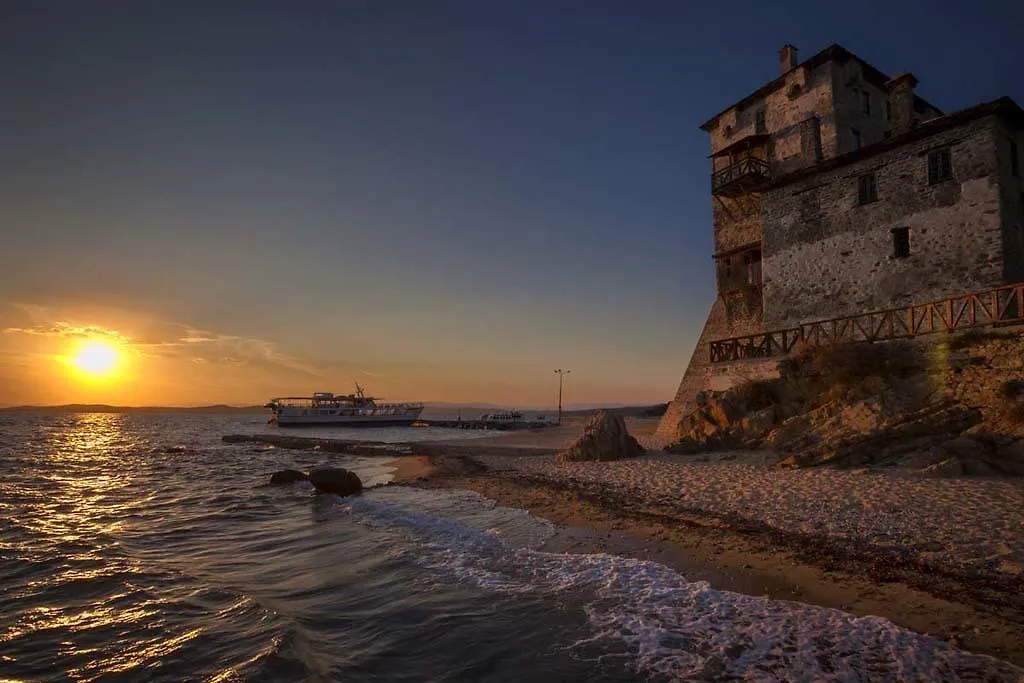 Archodiko Toliadi Boutique Apartments&Suites Ouranoupoli Maison d'hôtes